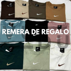 LAS ULTIMAS NIKE SLIDES "CALM" + REMERA NIKE BORDADO DE REGALO - Vudú oficial - Tienda Online