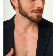 Colar Masculino em Prata 925 com Pingente Cruz - Presente Sofisticado para Pai