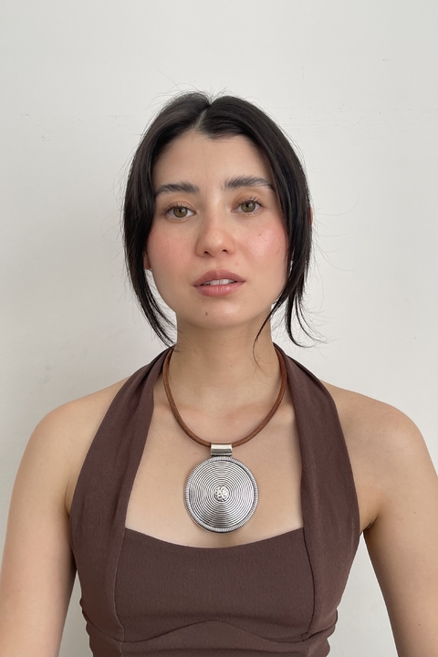 Colar Petra prata - comprar online