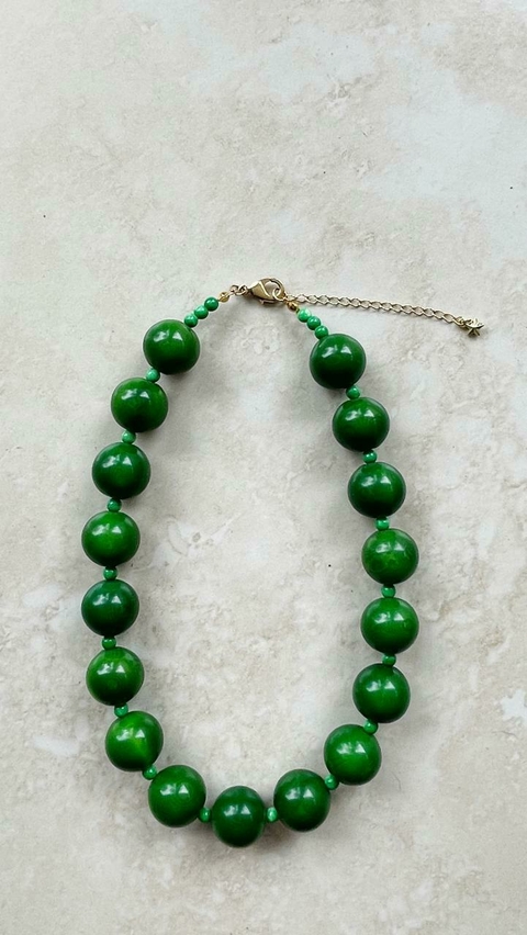 COLLAR PERKY VERDE