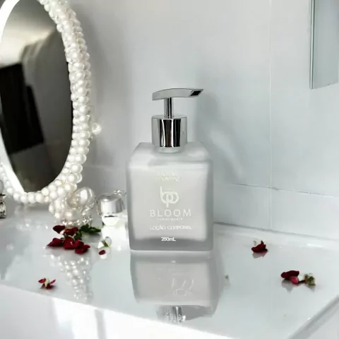 Loção Corporal 250ml Perolas do Campo- Inspiração English Pear & Freesia - comprar online