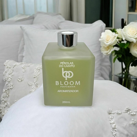 Aromatizador 250ml Com Varetas PEROLAS DO CAMPO- INSPIRAÇÃO ENGLISH PEAR & FREESIA