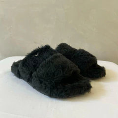 CHINELO PELO GUGA PRETO - 2K Shoes