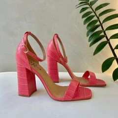 SANDÁLIA AMANDA Caramelo na internet