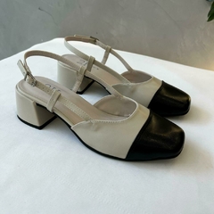 SCARPIN ESTELA OFF WHITE na internet