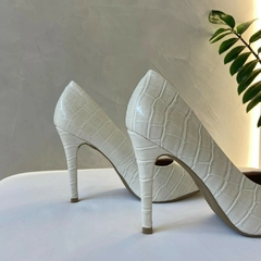 SCARPIN MARINA BRANCO na internet