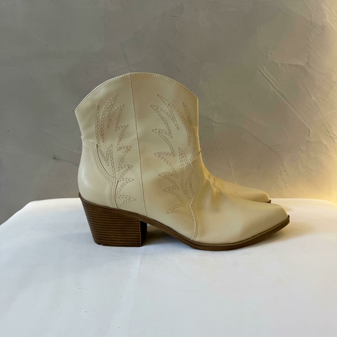 BOTA WESTERN OFF WHITE