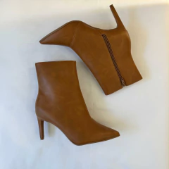 BOTA LARA CARAMELO - 2K Shoes