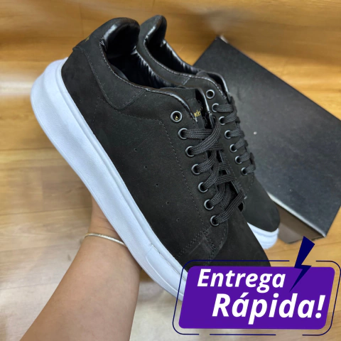 Tênis Alexander McQueen Oversized "Preto Camurça" Importado - comprar online