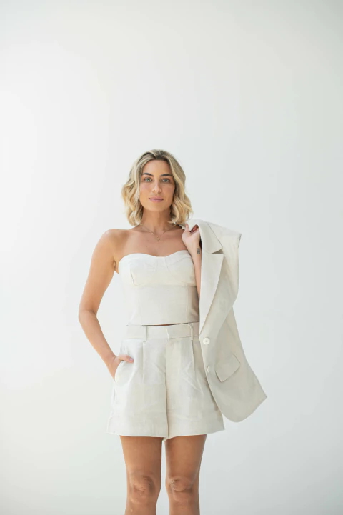 SHORT AUGUSTA (LINHO PURO) - comprar online