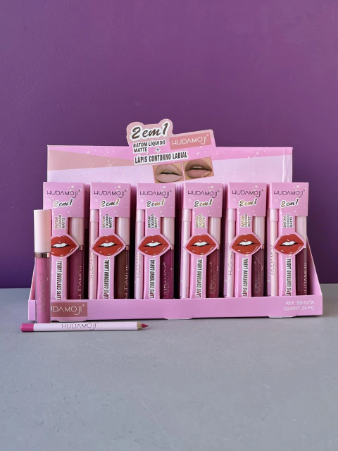 LIP GLOS LAPIS CONTORNO LABIAL 2 EM 1 TONS ROSAS HUDAMOJI R$ 10,40 UNIDADE