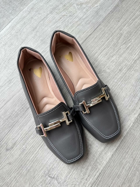 Mocassim feminino Ligia cinza