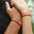 DUPLA DE PULSEIRAS FIO VERMELHO