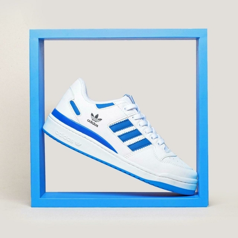 ADIDAS FORUM LOW (SIN STOCK)