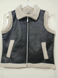 CHALECO GAMULÁN CON PIEL + 2 REMERAS TÉRMICAS DE REGALO