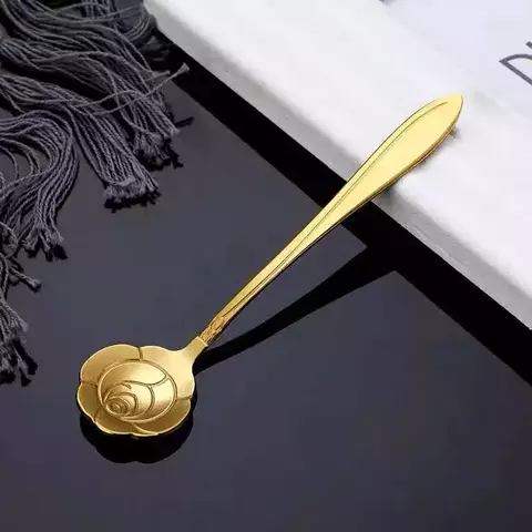 CUCHARA CORTA DORADO FLOR DE LOTO 13cm - comprar online