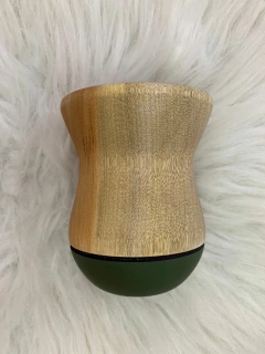 Cuia Bicolor Invertida Para Chimarrão em Madeira Diversas Cores - loja online