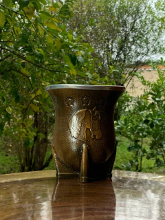 Cuia de Chimarrão Porongo Torpedo Bocal Inox Colorida + Tapa Erva