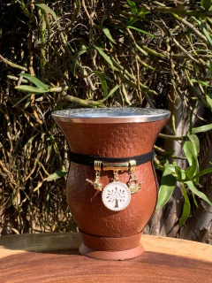 Kit chimarrão: Cuia de Porongo Revestida em Sintético Trançada + Pulseira Basic - InemoChimas