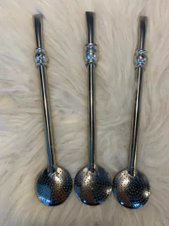 Bomba de Chimarrão Com Aplique Sem Rosca Diversas Modelos na internet