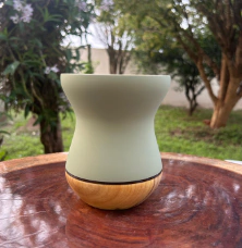 Cuia Bicolor Fosca Para Chimarrão em Madeira Diversas Cores - comprar online