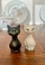 Par de saleiro e pimenteiro em formato de gato - comprar online