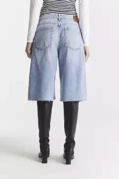 Bermuda Blue Denim - comprar online