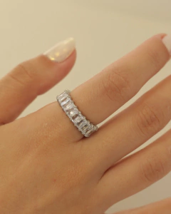 Anel Riviera Capri Banhado em Ródio Branco à Prova d'Água - comprar online