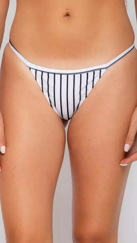 1103 LESS FILIPA RAYITAS VERTICAL - comprar online