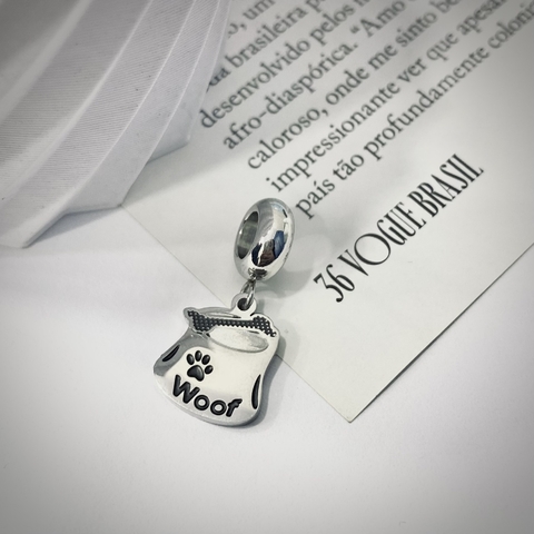 Berloque Comedouro - comprar online