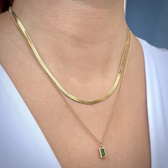Colar Duplo Fita/Pedra Verde Dourado