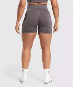 Adapt Monogram Seamless Shorts en internet