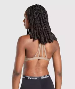 Minimal Sports Bra en internet