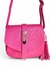 Bolsa feminina tiracolo pequena na cor rosa, com detalhes em metal e franjas laterais.