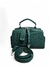 Bolsa feminina tiracolo pequena na cor verde, com alça transversal e detalhes em metal.