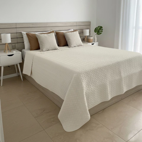 Cover Lusail Matelaseado King Natural - comprar online