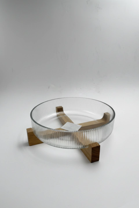 BOWL DE VIDRIO CON BASE DE MADERA
