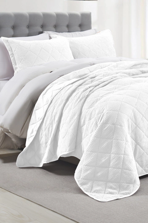 CUBRECAMA HOTEL WAFFLE QUEEN