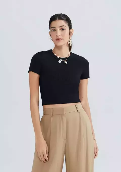 Blusa Básica Feminina Cropped Em Ribana Canelada - Preto - comprar online