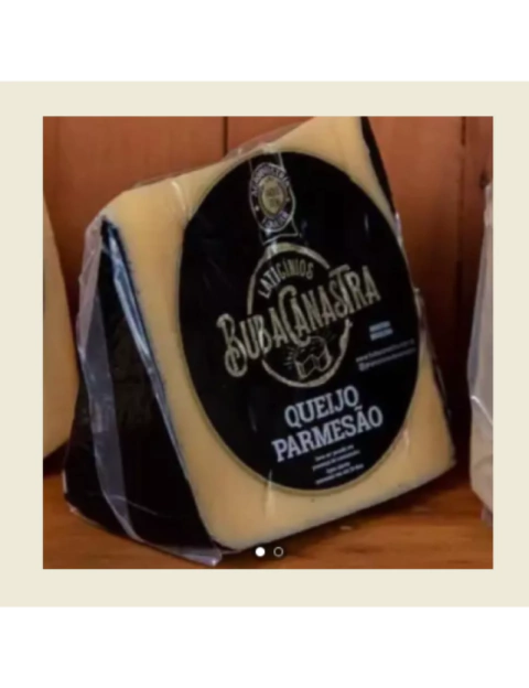 Queijo Parmesão Capa Preta Cunha BubaCanastra 500g - comprar online