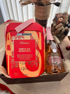 Cesta Ofner Torta de Morango