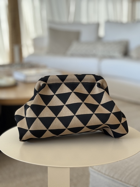 Pochette Tri beige y negro - comprar online