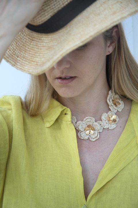 Collar Begonia