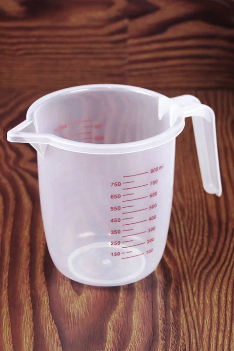 JARRA MEDIDORA PLASTICA 800ML - comprar online