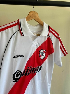 River 1995 en internet