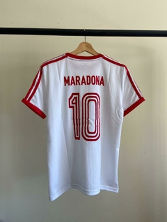 Argentinos Juniors Maradona en internet