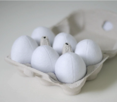 caixa de ovos em feltro