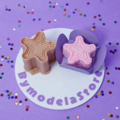 Ejetor e Modelador para Brigadeiros e Docinhos - Toy Story Estrela Cowboy - By Modela Store