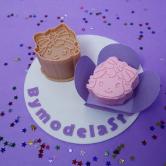 Ejetor e Modelador para Brigadeiros e Docinhos - Moranguinho Baby