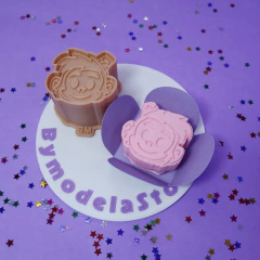 Ejetor e Modelador para Brigadeiros e Docinhos - Aladdin Macaco - comprar online